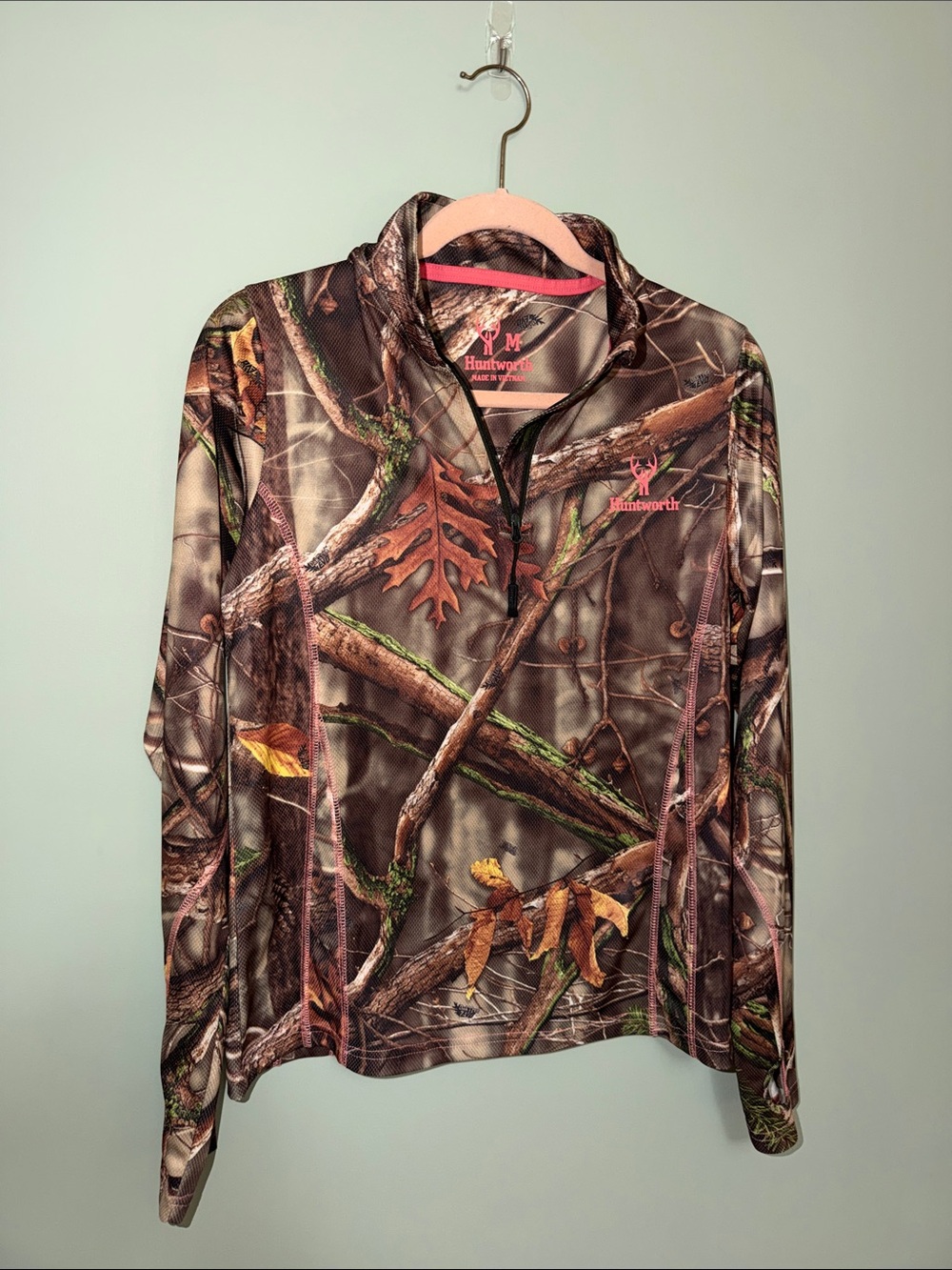 Huntworth Women’s Camo Quarter Zip Performance Pullover Medium